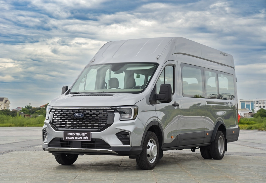 Ford Transit / Solati 16 chỗ